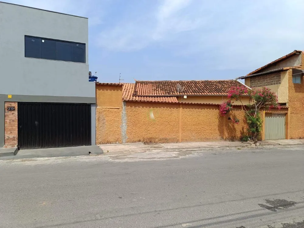 Casa, 8 quartos, 338 m² - Foto 2