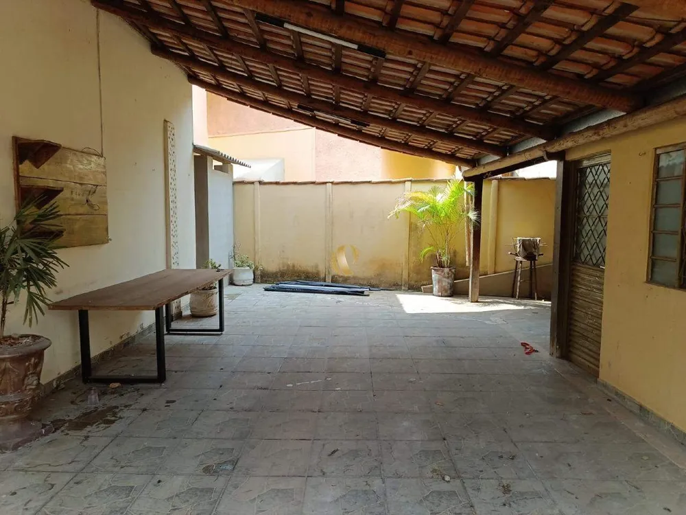 Casa, 8 quartos, 338 m² - Foto 7