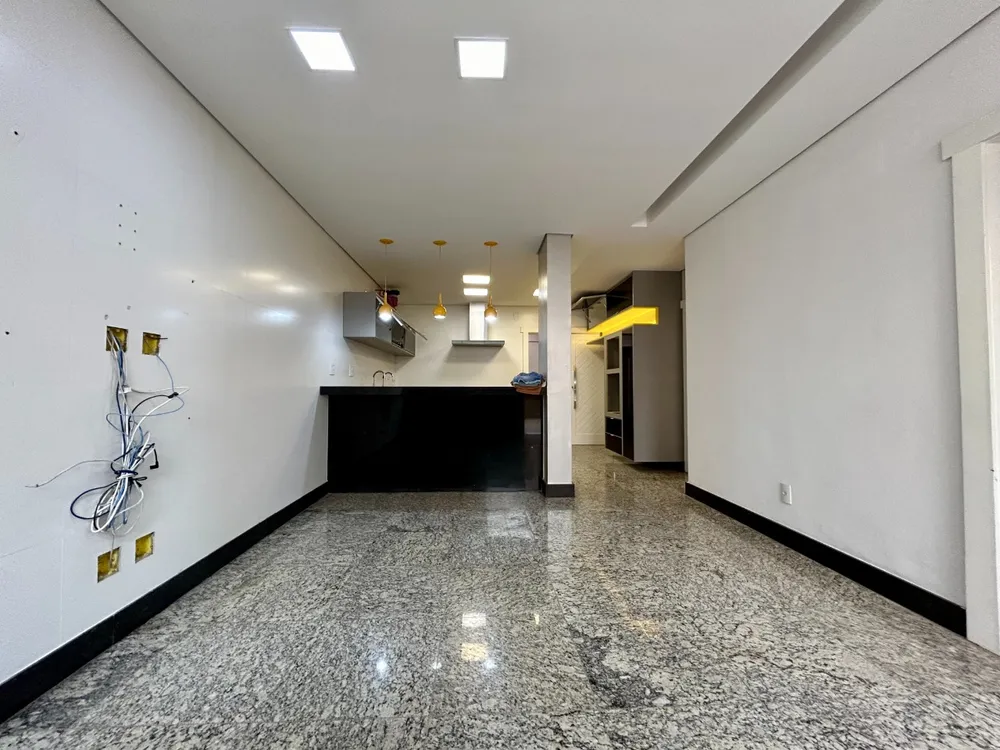 Casa, 6 quartos, 650 m² - Foto 2
