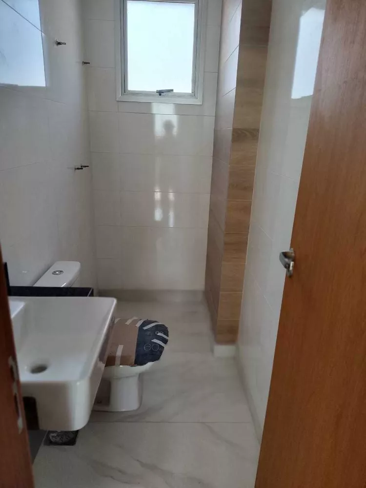 Apartamento à venda com 2 quartos, 60m² - Foto 2