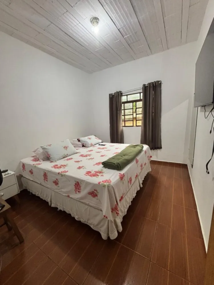 Casa, 6 quartos, 262 m² - Foto 2