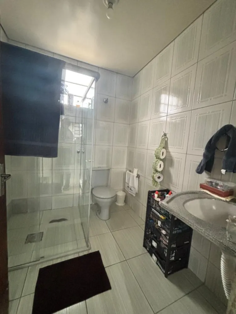 Casa, 6 quartos, 262 m² - Foto 4