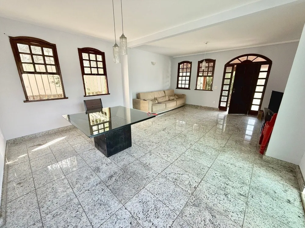 Casa, 4 quartos, 336 m² - Foto 1