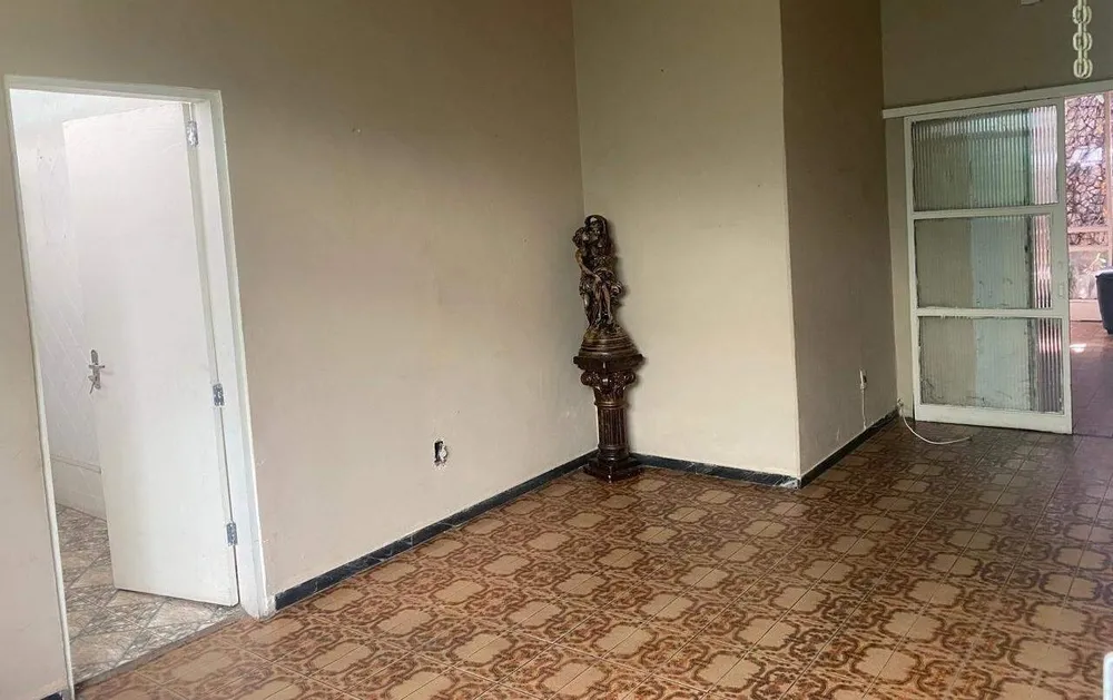Casa, 5 quartos, 330 m² - Foto 2