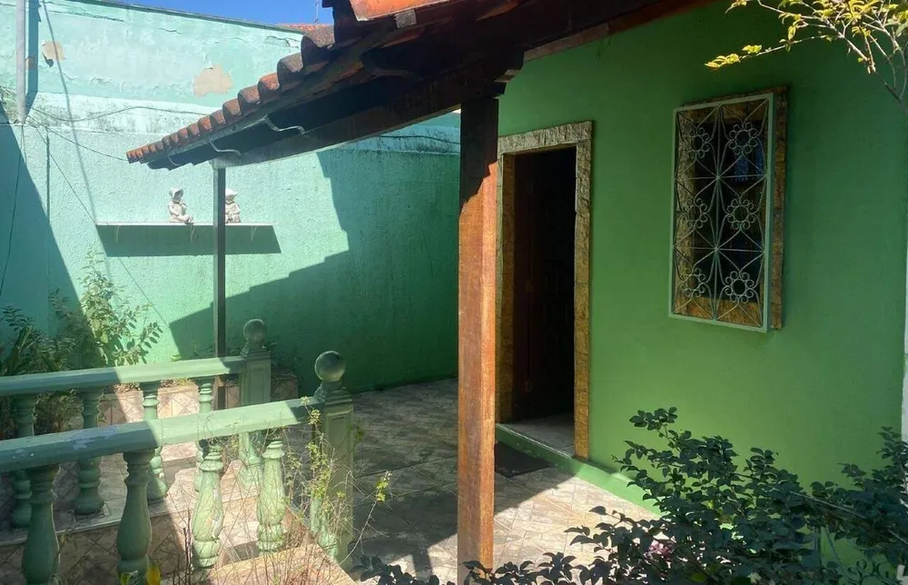 Casa, 5 quartos, 330 m² - Foto 1