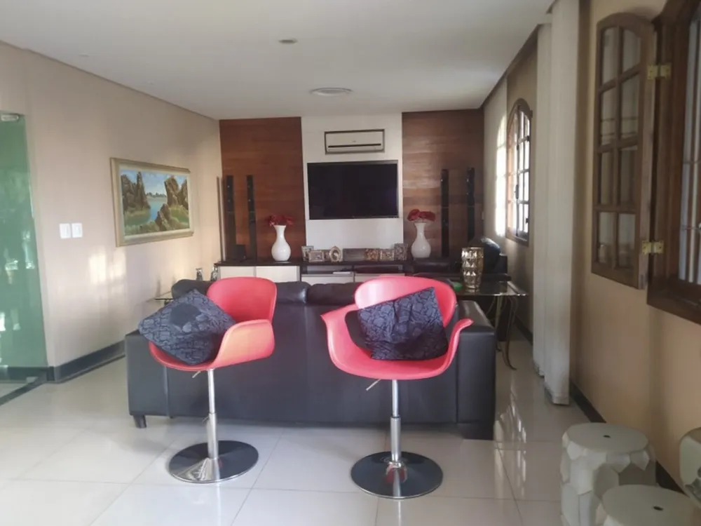 Casa, 4 quartos, 375 m² - Foto 1