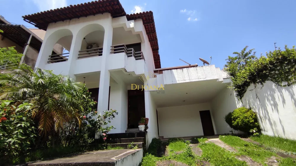 Casa à venda com 4 quartos, 360m² - Foto 2