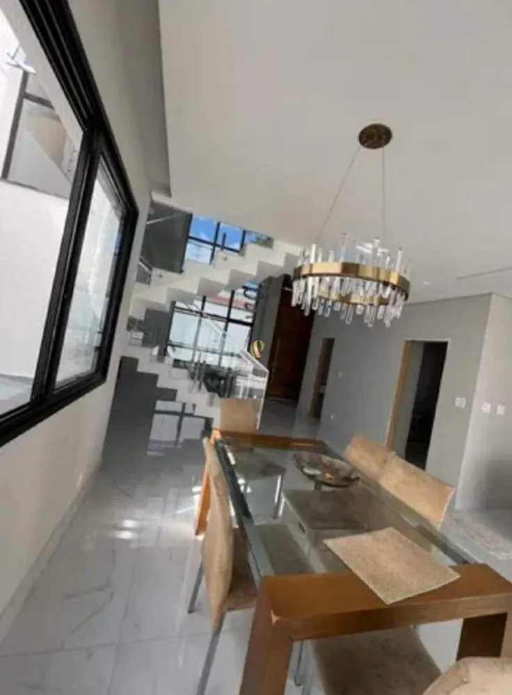 Casa, 4 quartos, 310 m² - Foto 2