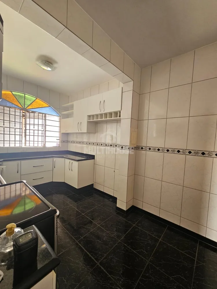 Casa, 3 quartos, 249 m² - Foto 6