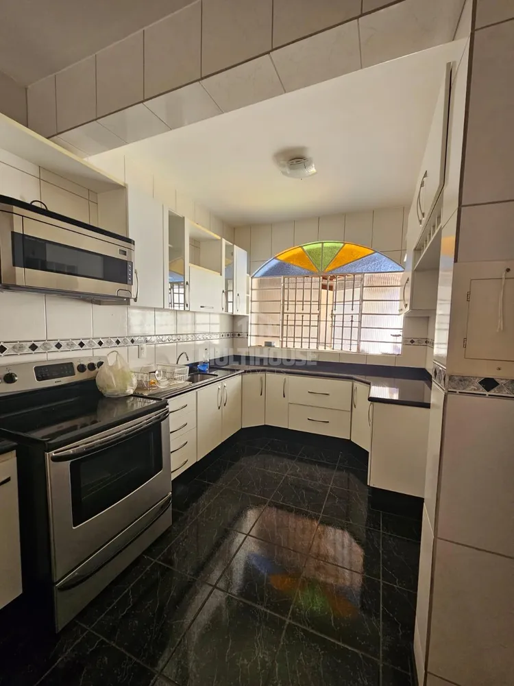 Casa, 3 quartos, 249 m² - Foto 7