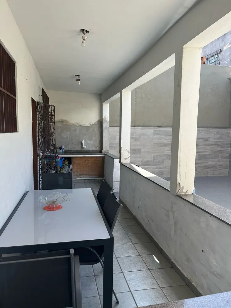 Casa, 3 quartos, 298 m² - Foto 1