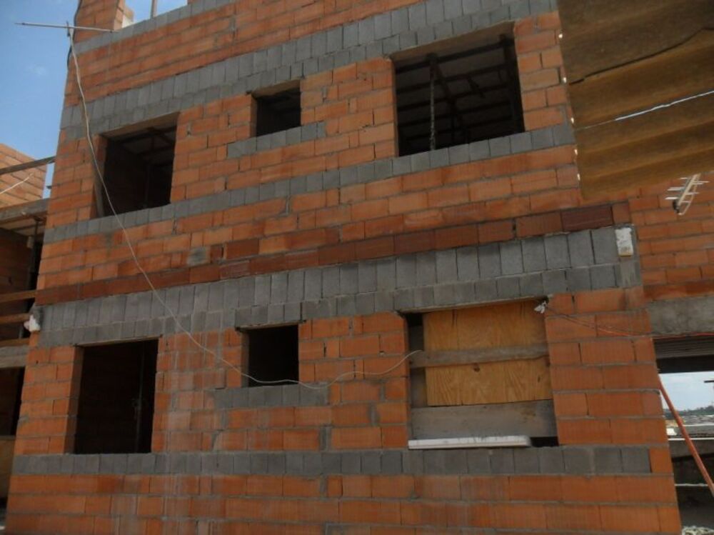 Apartamento à venda com 2 quartos, 66m² - Foto 1