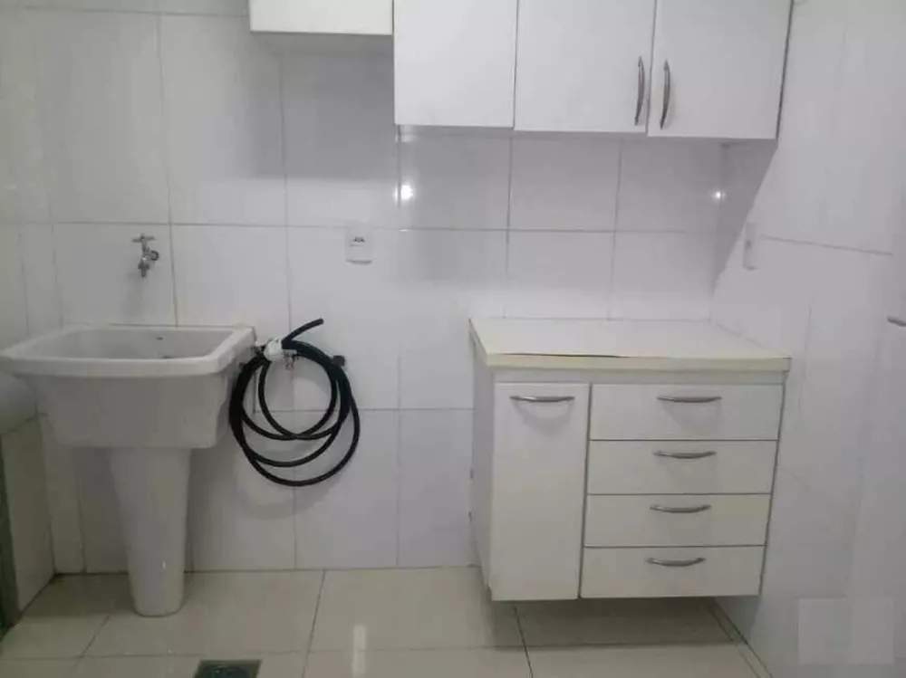 Apartamento à venda com 2 quartos, 80m² - Foto 11