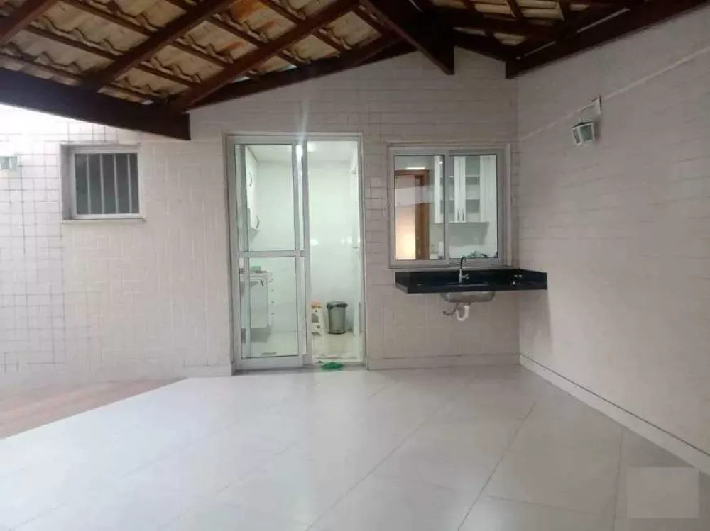 Apartamento à venda com 2 quartos, 80m² - Foto 15