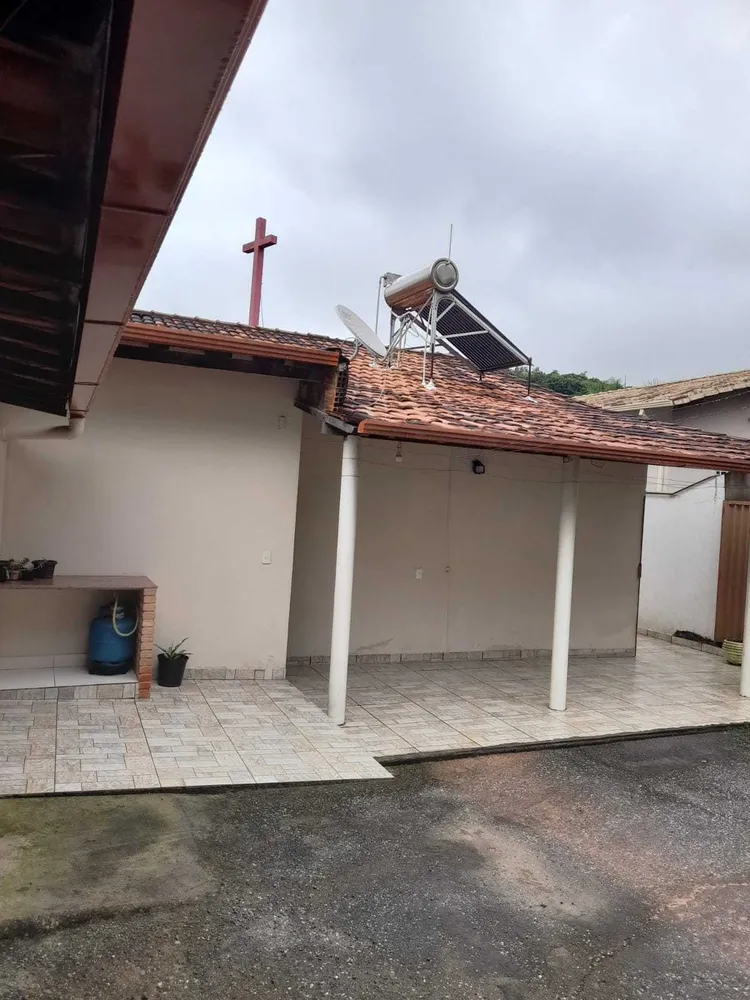 Casa, 6 quartos, 230 m² - Foto 10