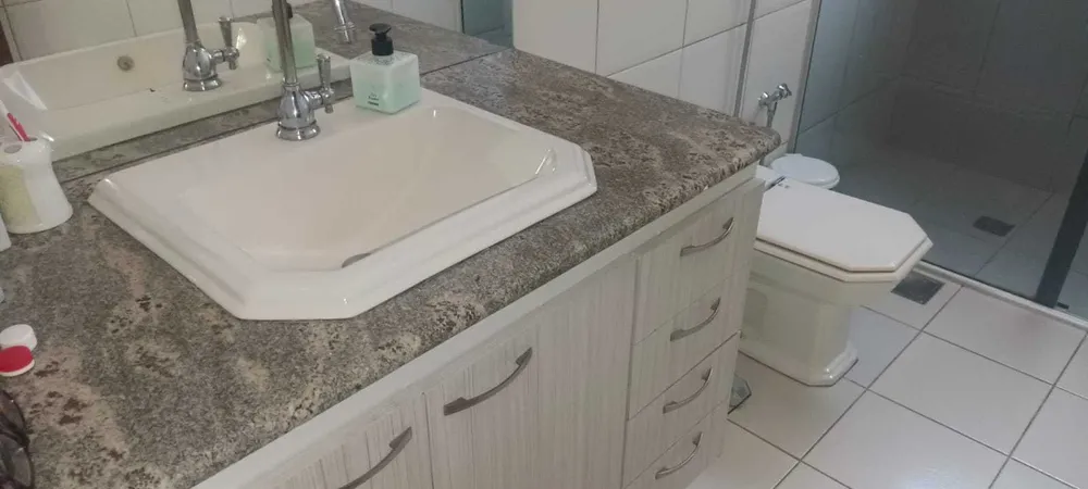 Casa, 6 quartos, 230 m² - Foto 4