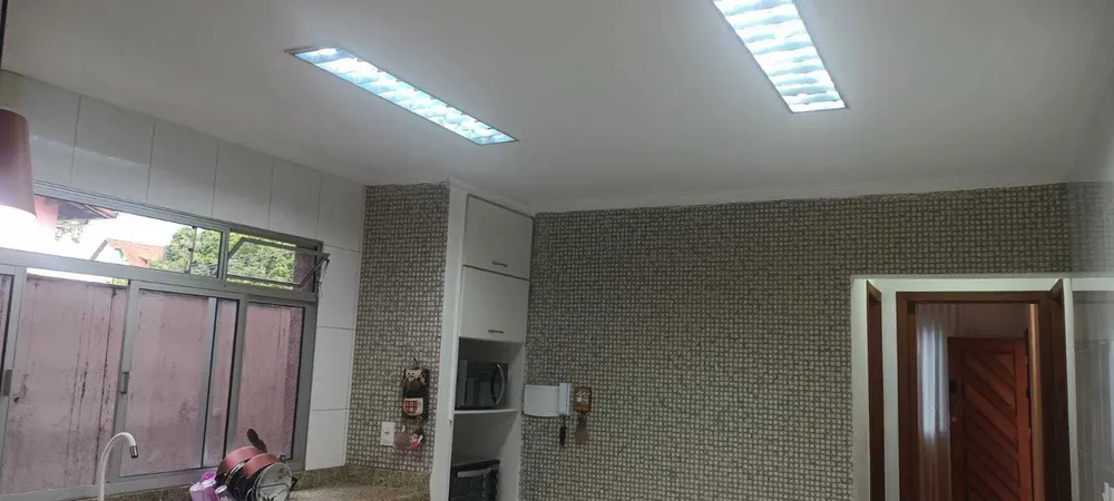 Casa, 6 quartos, 230 m² - Foto 8