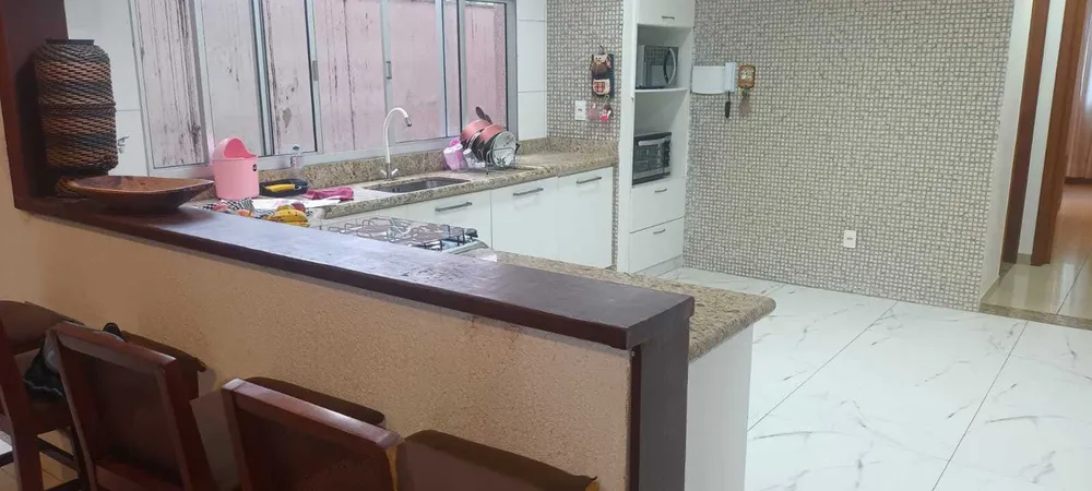 Casa, 6 quartos, 230 m² - Foto 9