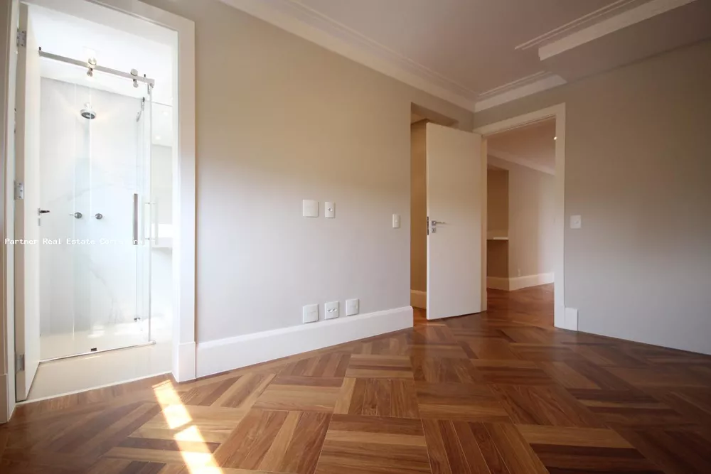 Apartamento à venda com 3 quartos, 285m² - Foto 25