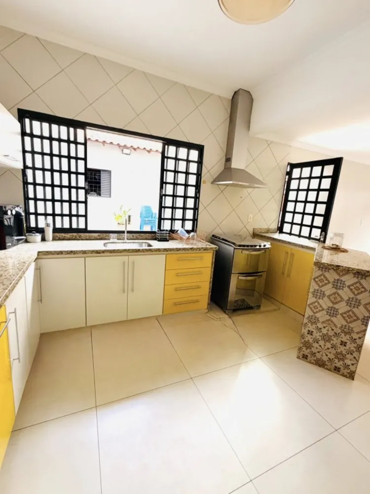 Casa, 4 quartos, 197 m² - Foto 12