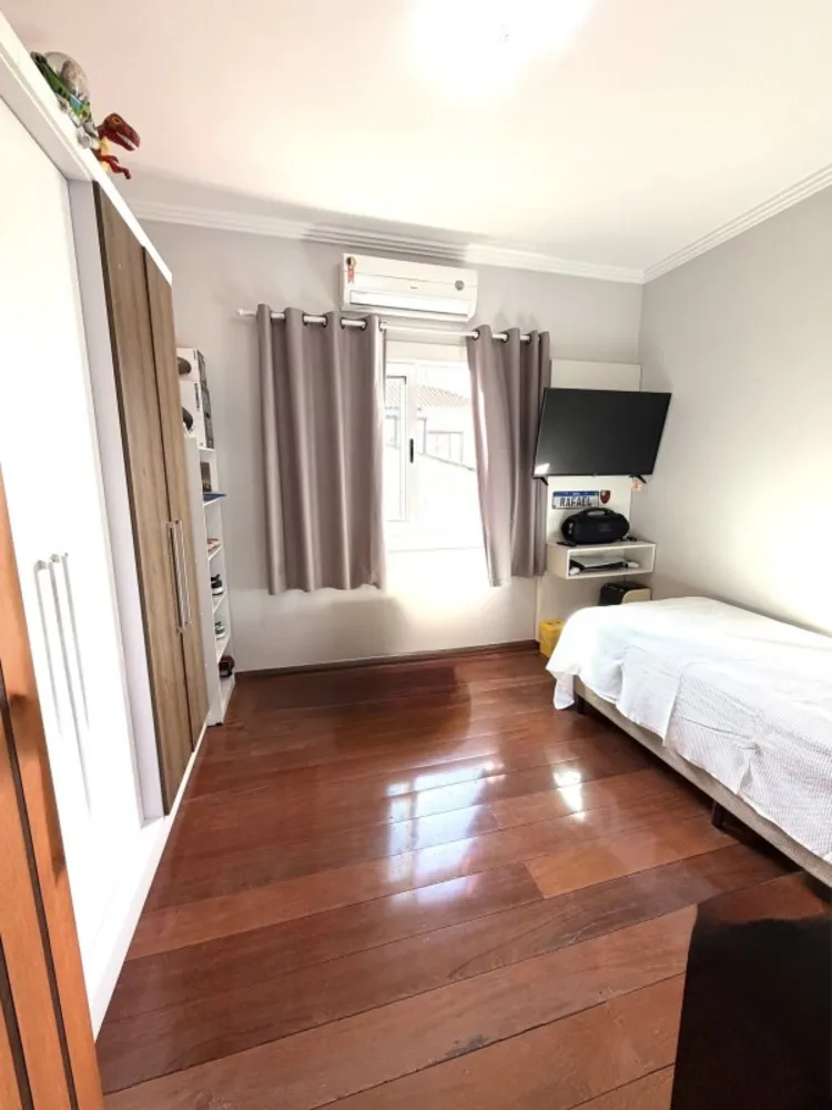 Casa, 4 quartos, 197 m² - Foto 6