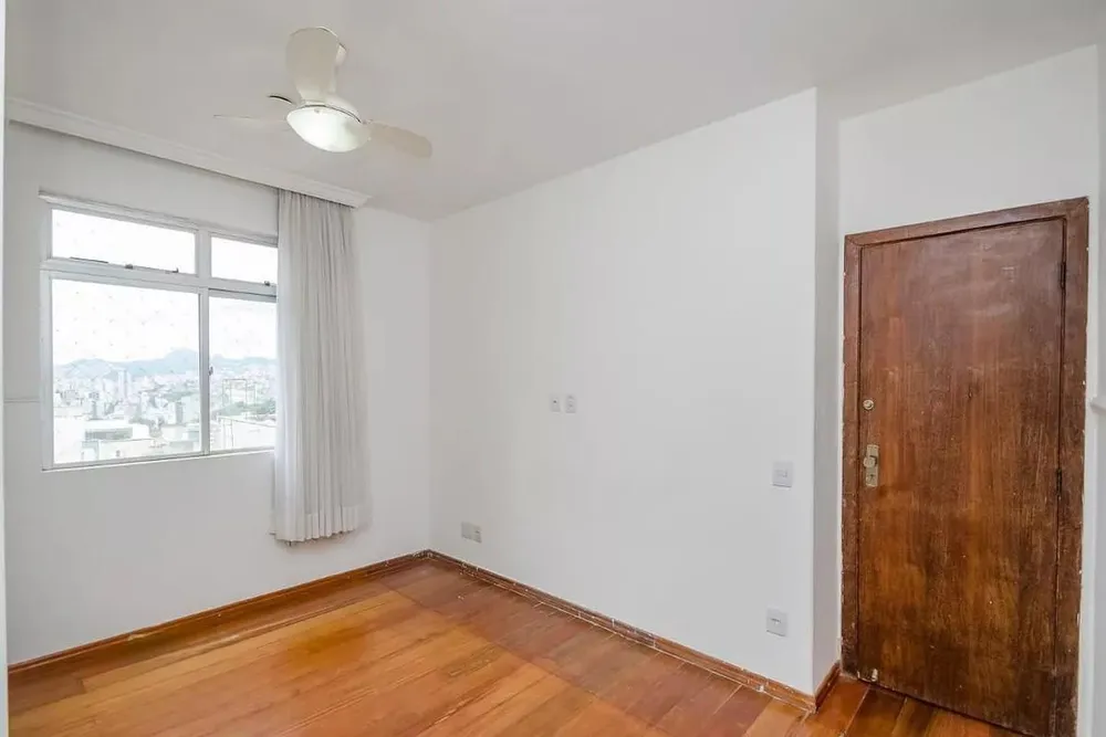 Apartamento, 3 quartos, 140 m² - Foto 1