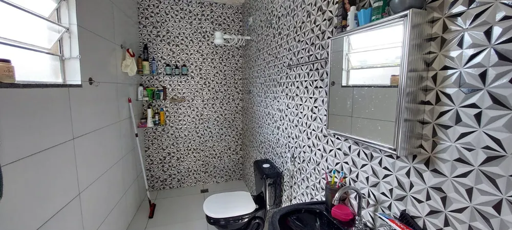 Casa, 3 quartos, 218 m² - Foto 2
