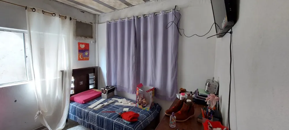 Casa, 3 quartos, 218 m² - Foto 1