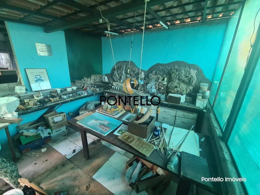 Casa, 4 quartos, 240 m² - Foto 11