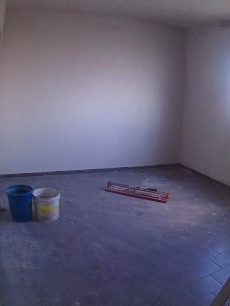 Prédio Inteiro à venda com 2 quartos, 42m² - Foto 2