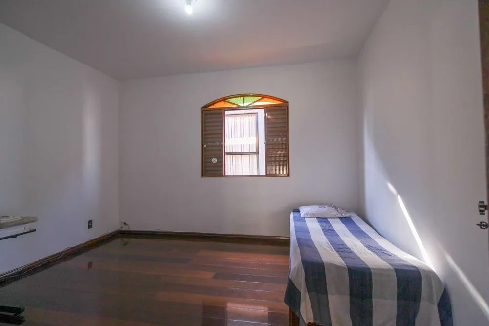 Casa, 4 quartos, 308 m² - Foto 4