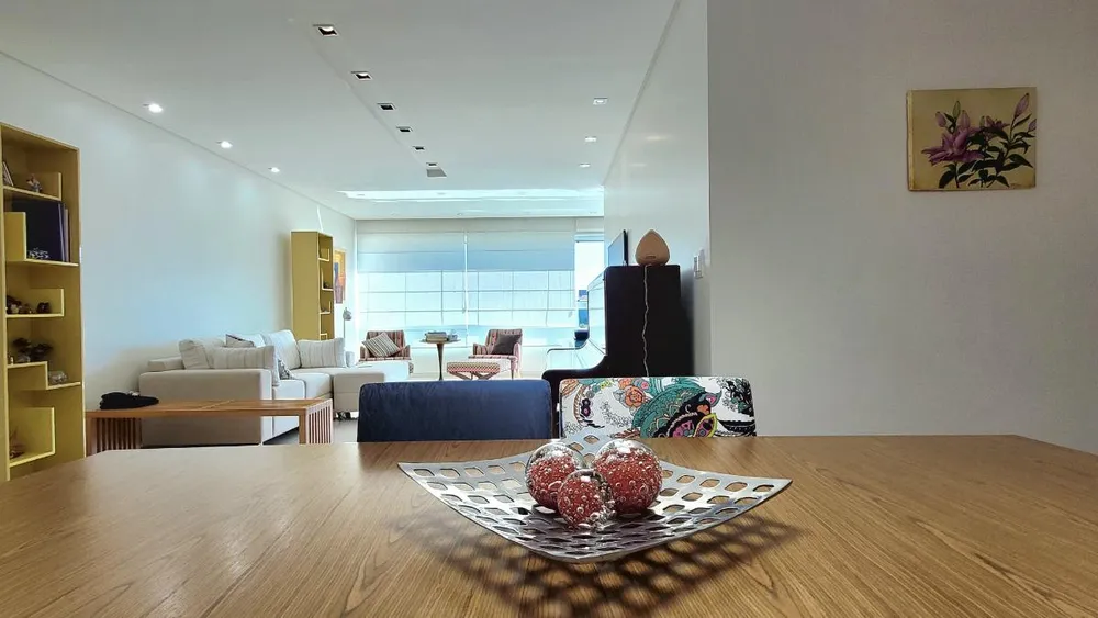 Apartamento, 3 quartos, 148 m² - Foto 1