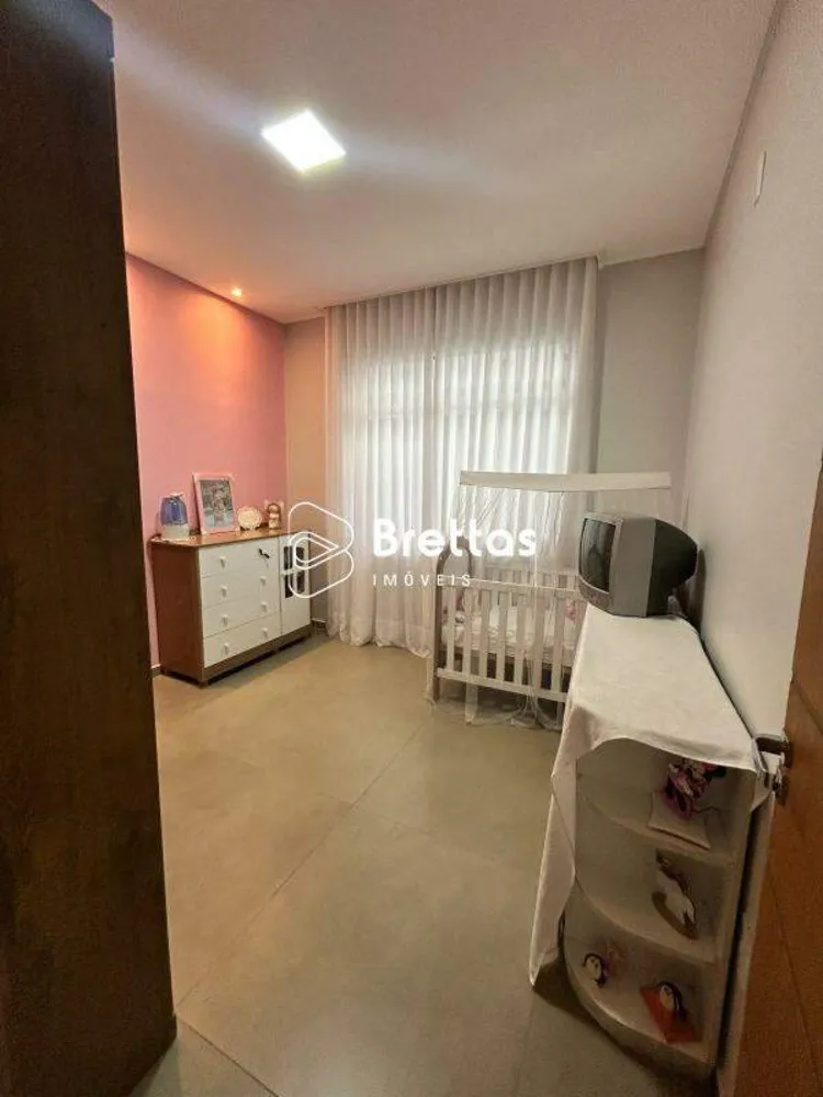 Casa, 3 quartos, 248 m² - Foto 4