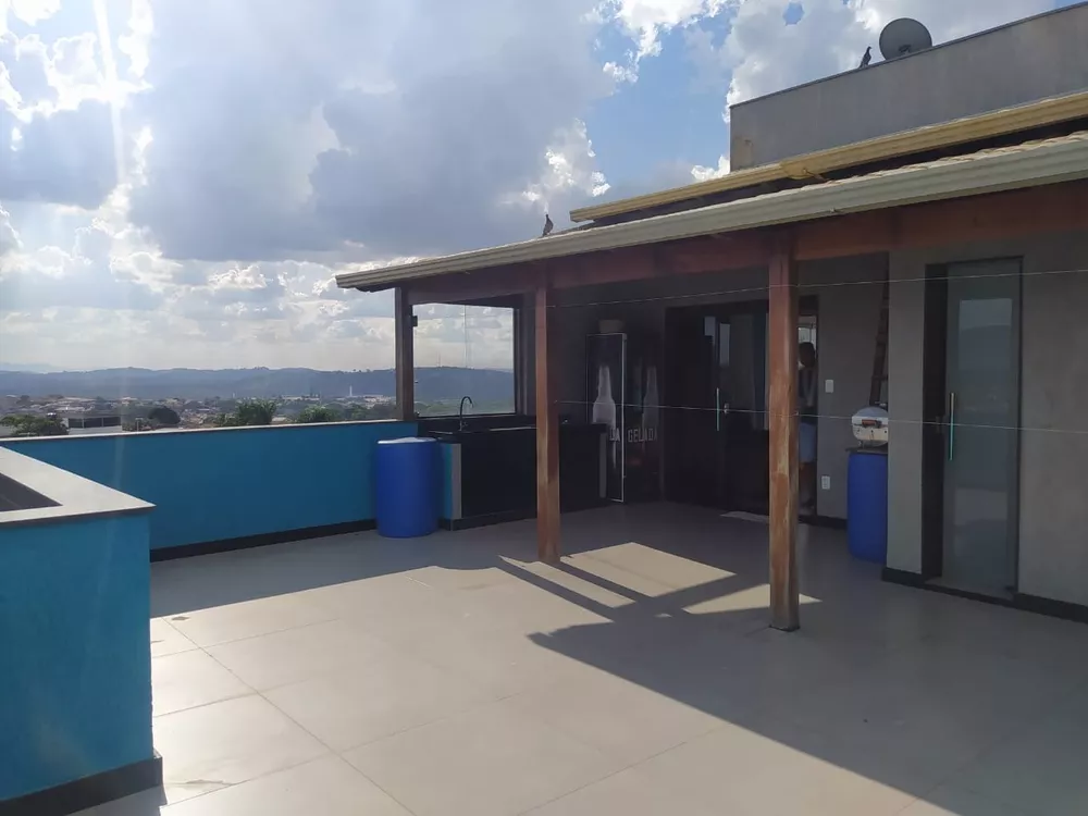 Cobertura à venda com 3 quartos, 75m² - Foto 2