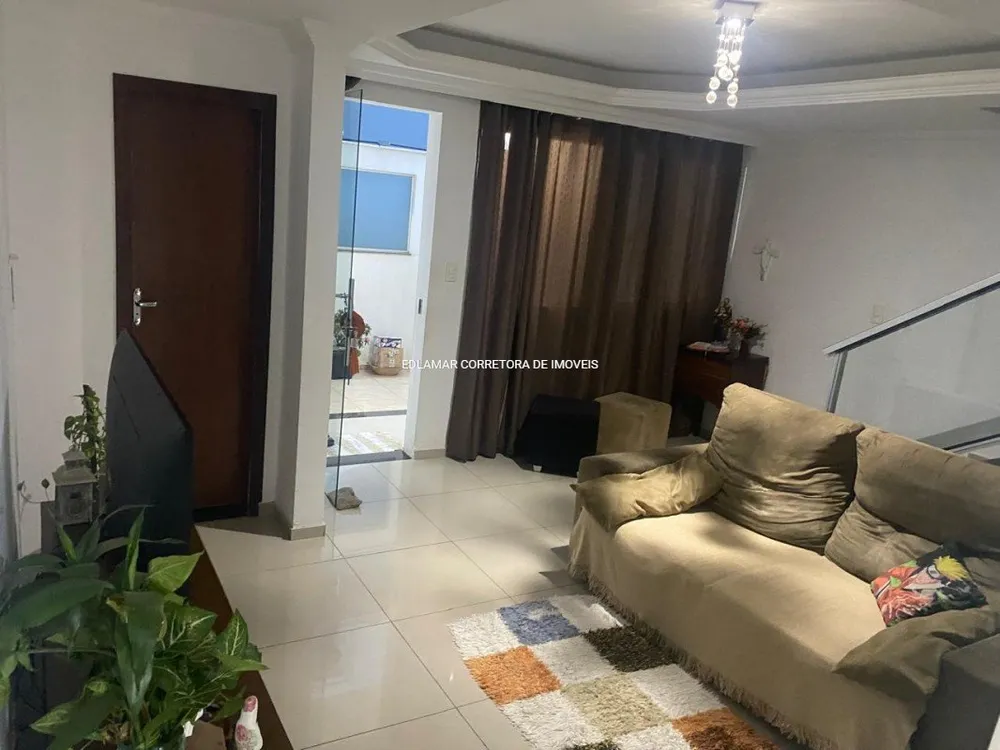 Casa, 3 quartos, 171 m² - Foto 1