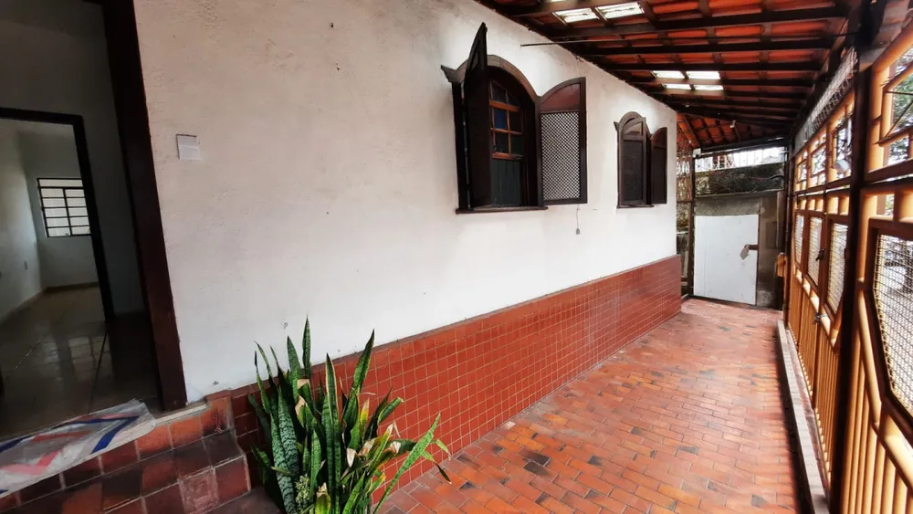 Casa, 3 quartos, 352 m² - Foto 1
