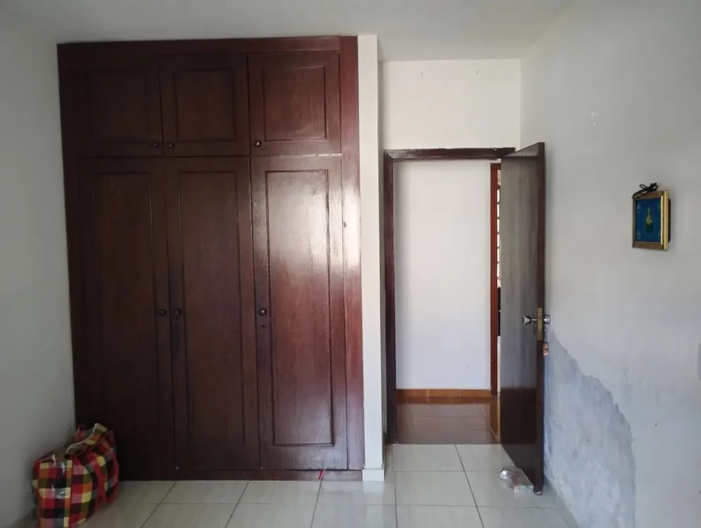 Casa, 3 quartos, 229 m² - Foto 4
