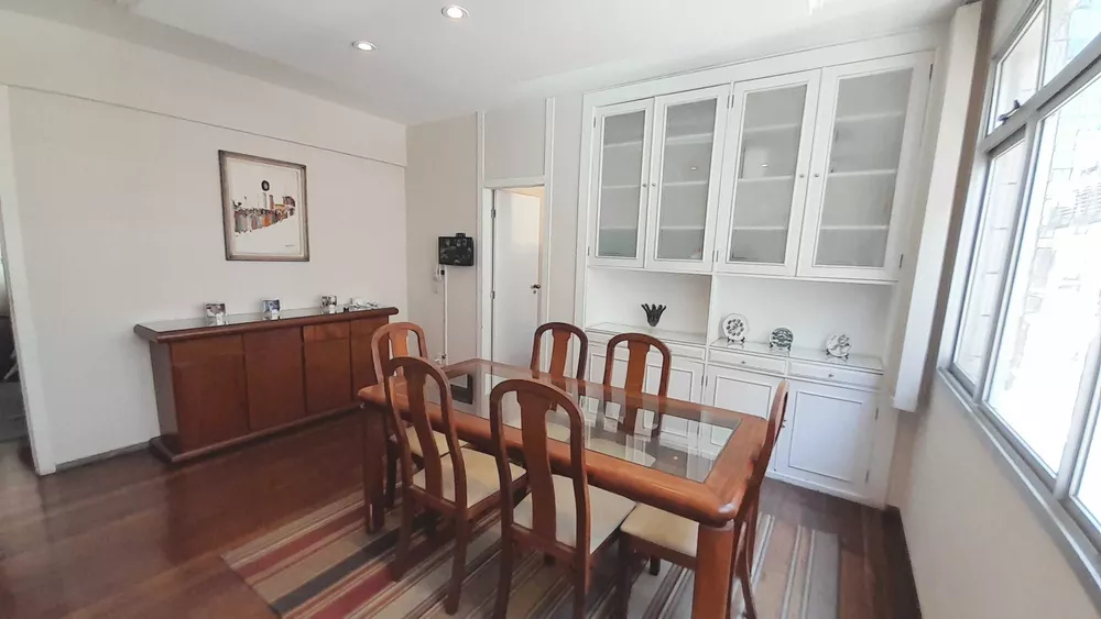 Apartamento à venda com 4 quartos, 230m² - Foto 7