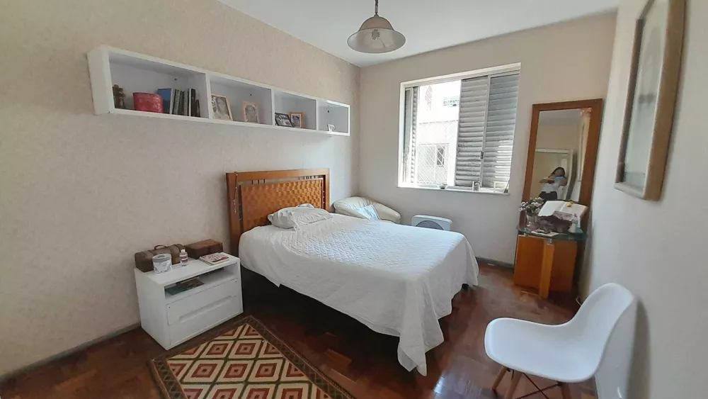 Apartamento à venda com 4 quartos, 230m² - Foto 11