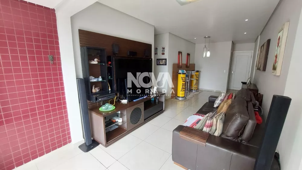 Apartamento à venda com 2 quartos, 84m² - Foto 1