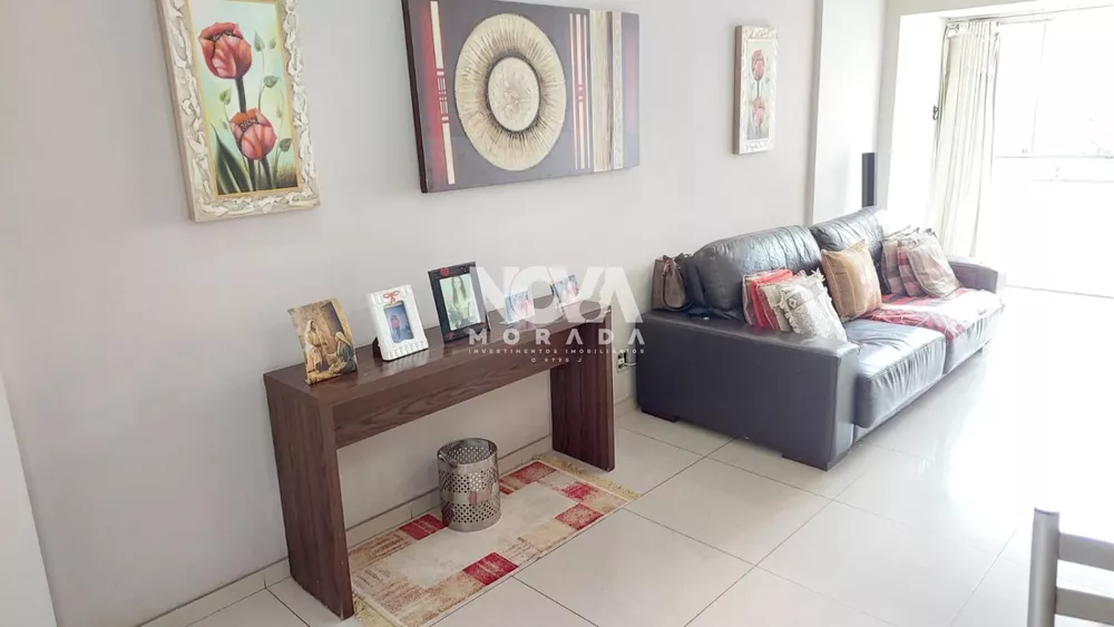 Apartamento à venda com 2 quartos, 84m² - Foto 4