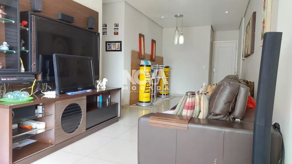 Apartamento à venda com 2 quartos, 84m² - Foto 3