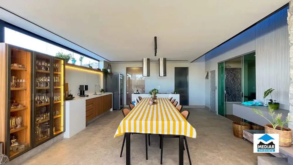 Apartamento, 4 quartos, 180 m² - Foto 1