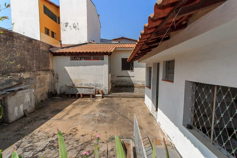 Casa, 4 quartos, 303 m² - Foto 1