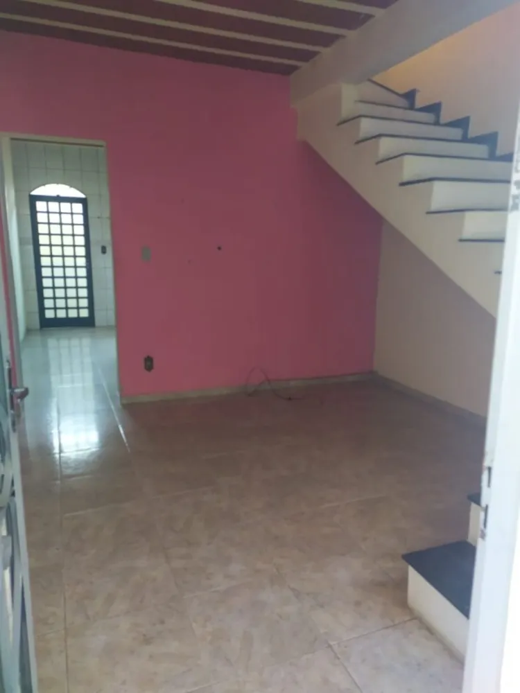 Casa, 2 quartos, 160 m² - Foto 2