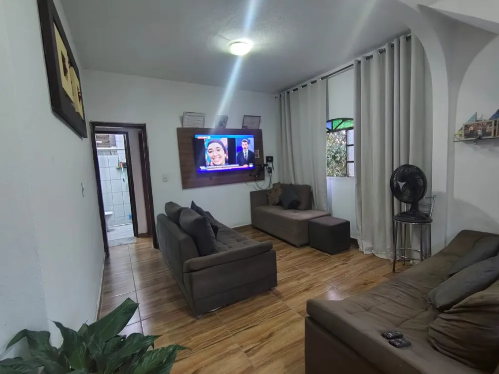 Casa, 2 quartos, 360 m² - Foto 1