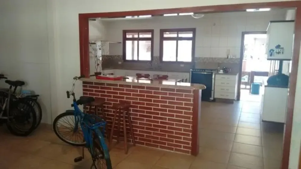 Casa, 3 quartos, 208 m² - Foto 3