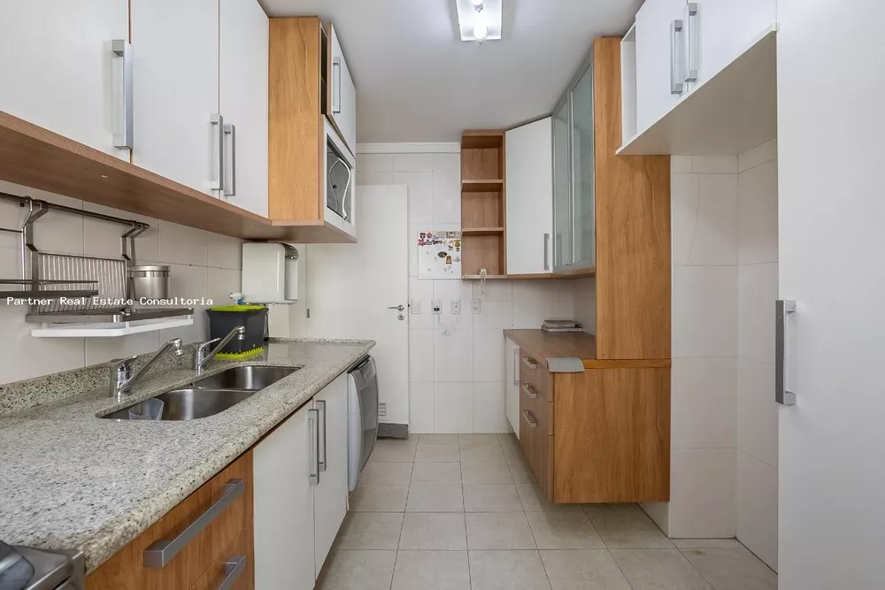 Apartamento à venda com 4 quartos, 198m² - Foto 11