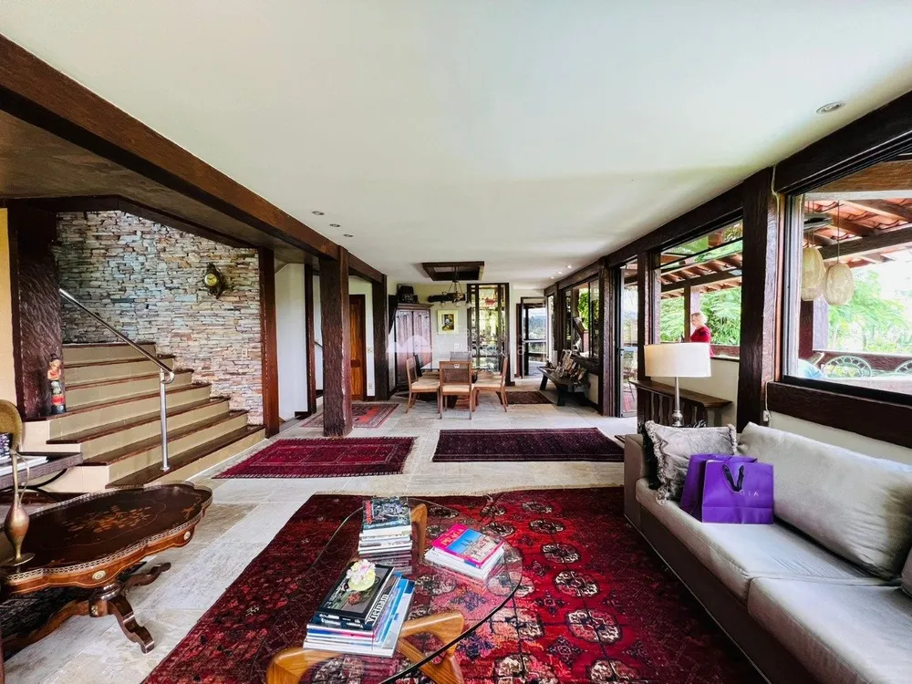 Casa, 4 quartos, 1400 m² - Foto 1