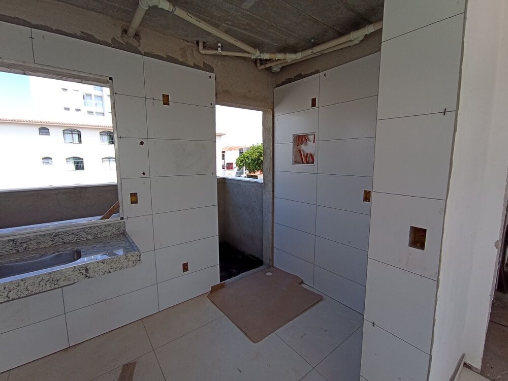 Apartamento à venda com 2 quartos, 90m² - Foto 3